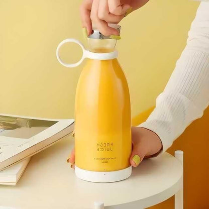 JUICEPOD portable blender